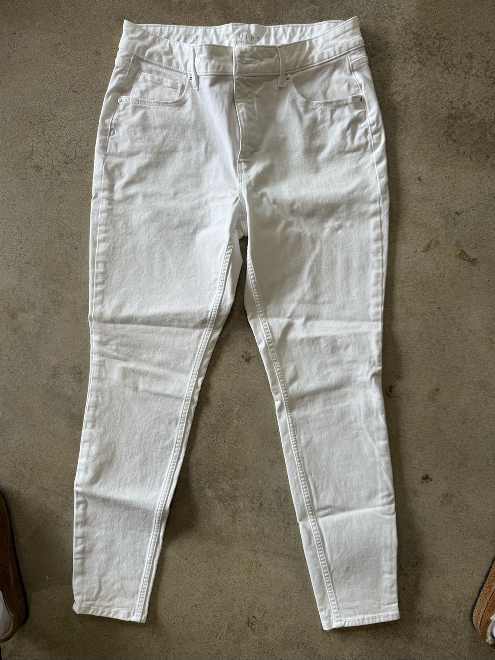 White House Black Market White Skinny High-Rise Jeans NWOT